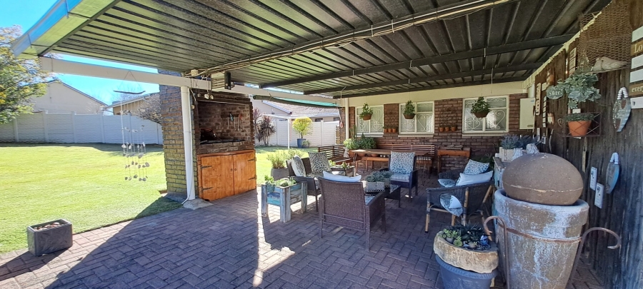 4 Bedroom Property for Sale in Morelig Free State